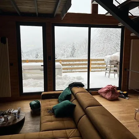 Forest Angel Chalet
